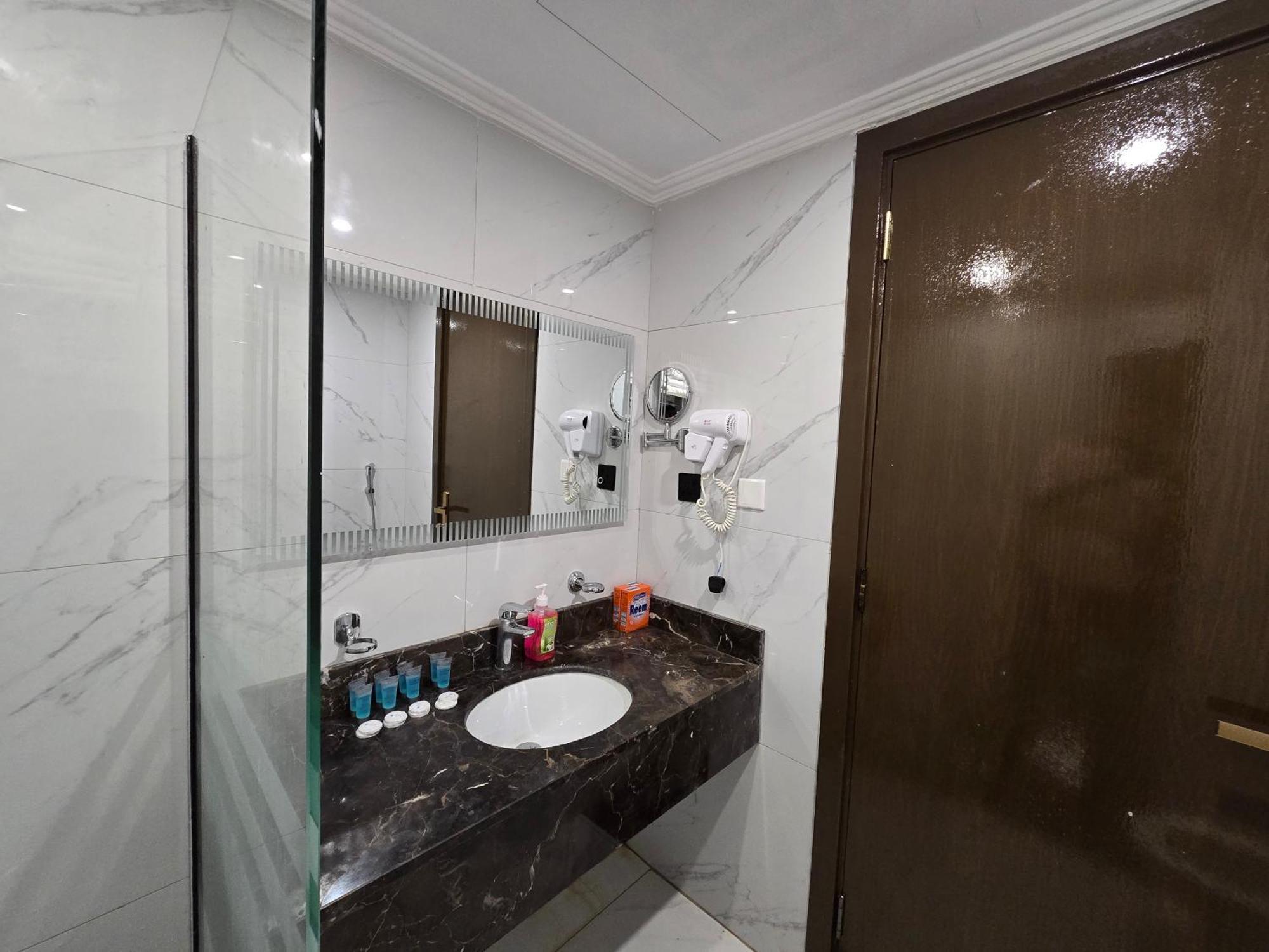 Araek Taiba Hotel Medina ภายนอก รูปภาพ